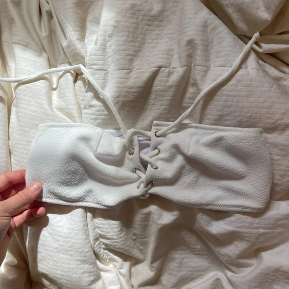 SHEIN never worn bikini top M - Picture 2 of 4